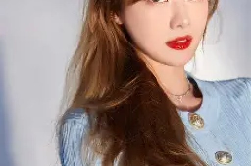 李佳琦直播间方面回应：李佳琦未婚、不退休“退出直播事业”为误读